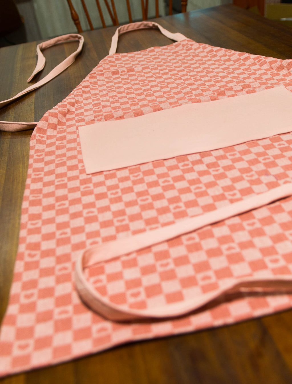 Sew Your Own Adjustable Apron